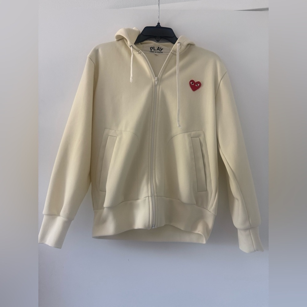 Comme des Garçons Heart Logo Zip Hoodie S Used Hoodie
